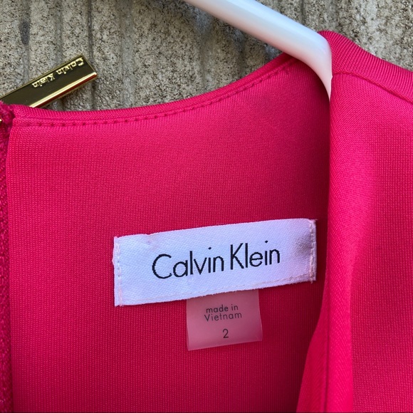 NWT Calvin Klein Bright Pink Bodycon Dress size 2 - Picture 4 of 6